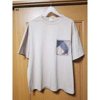 ブラックレーベルクレストブリッジ(BLACK LABEL CRESTBRIDGE)の【新品】ブラックレーベルクレストブリッジ　Tシャツ　ベージュ　L　CB756(Tシャツ/カットソー(半袖/袖なし))