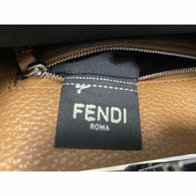 FENDI(フェンディ)の【me様専用】FENDI フェンディ ピーカブーミニ セレリア レディースのバッグ(ハンドバッグ)の商品写真