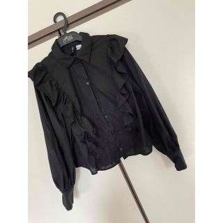 エイチアンドエム(H&M)のフリル　ブラウス(シャツ/ブラウス(長袖/七分))