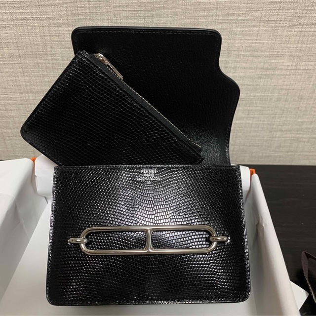 HERMES - 【新品未使用】激レア HERMES エルメス 財布 ルリ HERMES - 【新品未使用】激レア HERMES エルメス 財布 ルリ