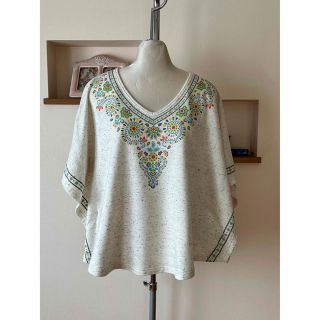 チチカカ(titicaca)の★美品★チチカカ★カットソー★フリーサイズ★(カットソー(長袖/七分))