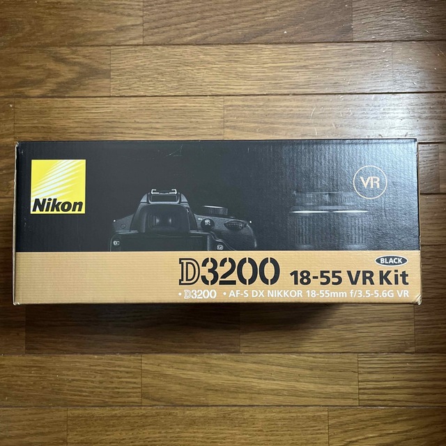 Nikon デジタル一眼レフカメラ D3200