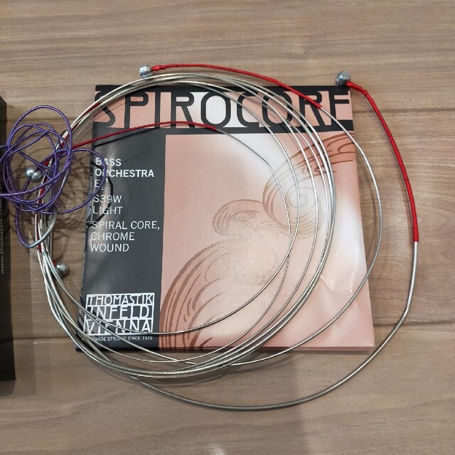 コントラバス弦　SPIROCORE  ライト 楽器のベース(弦)の商品写真