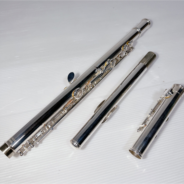 ☆美品☆J.Michael☆FL-300S フルート シルバー ☆美品☆J.Michael☆FL-300S フルート シルバー