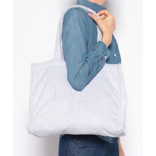 リーバイス(Levi's)の新品✨タグ付き♪未使用　トートバッグ　ブルー　大特価‼️(トートバッグ)