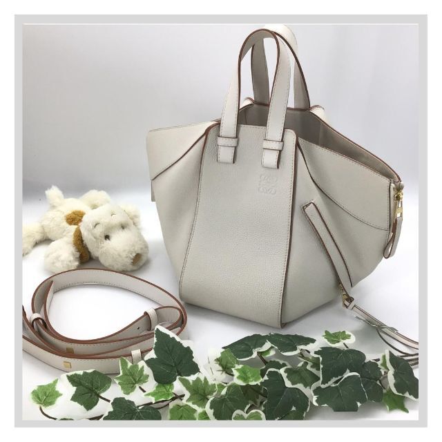 今日の超目玉】 LOEWE - ロエベ ハンモック スモール ショルダーバッグ