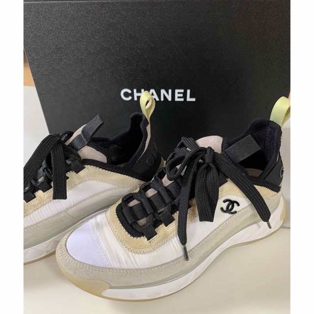 CHANEL シャネル　定番スニーカー　アイボリー　36