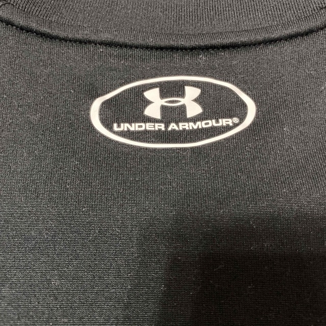 UNDER ARMOUR(アンダーアーマー)のアンダーアーマー　YMD 黒　半袖　シャツ　150 スポーツ/アウトドアの野球(ウェア)の商品写真