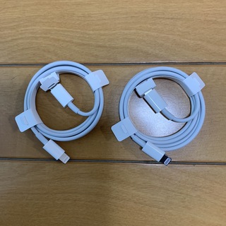 iPhone 純正 ケーブル２本セット　タイプC(バッテリー/充電器)