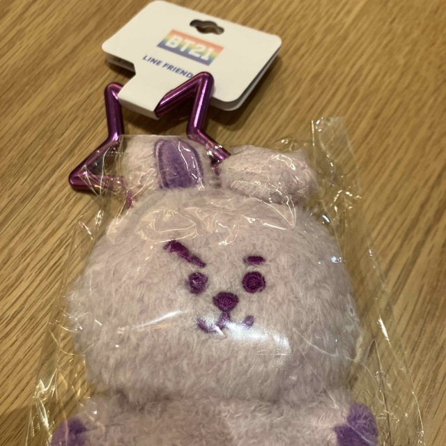 BT21(ビーティーイシビル)のBT21 5周年 マスコット パープル COOKY BT21 クッキー エンタメ/ホビーのおもちゃ/ぬいぐるみ(キャラクターグッズ)の商品写真