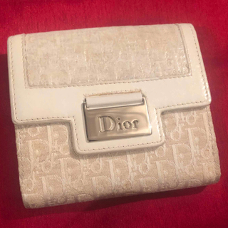 Dior  クリスティン・ディオール 三つ折り財布 白い 小さい財布