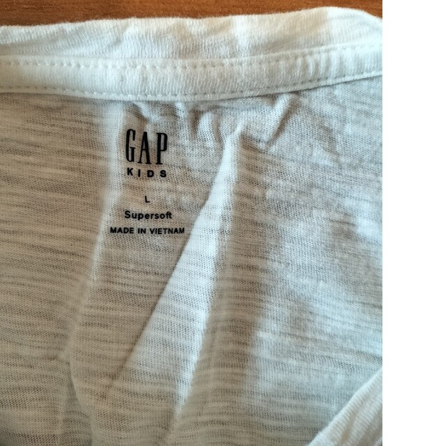 GAP Kids(ギャップキッズ)のキッズ　GAP　半袖Tシャツ キッズ/ベビー/マタニティのキッズ服女の子用(90cm~)(Tシャツ/カットソー)の商品写真