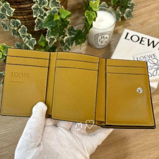 LOEWE ロエベ アナグラム トライフォールド 三つ折りコンパクトミニ
