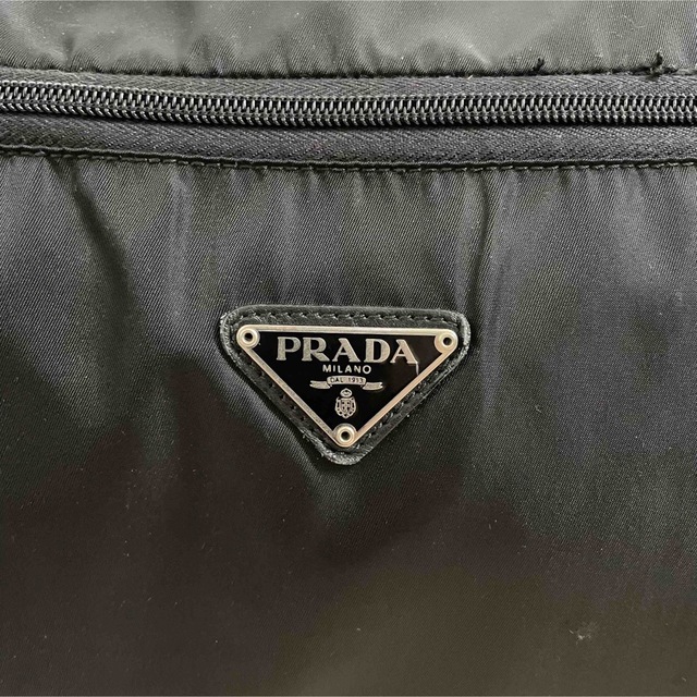 PRADA(プラダ)のモモミナ様✨PRADA2wayキャリーバッグ　ボストン　ゴロ　ネームタグ付き メンズのバッグ(トラベルバッグ/スーツケース)の商品写真