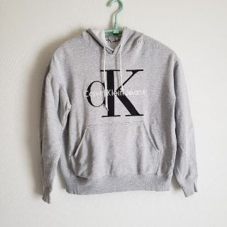 カルバンクライン(Calvin Klein)のCalvinKleinパーカー(パーカー)