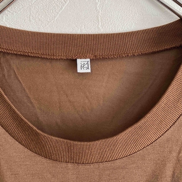 Baserange  LONG SLEEVE TEE ロングスリーブT  未使用 レディースのトップス(カットソー(長袖/七分))の商品写真