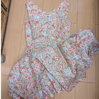 ローラアシュレイ(LAURA ASHLEY)のワンピース(ロングワンピース/マキシワンピース)