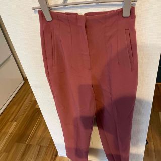 ザラ(ZARA)のハイウエストパンツ(カジュアルパンツ)