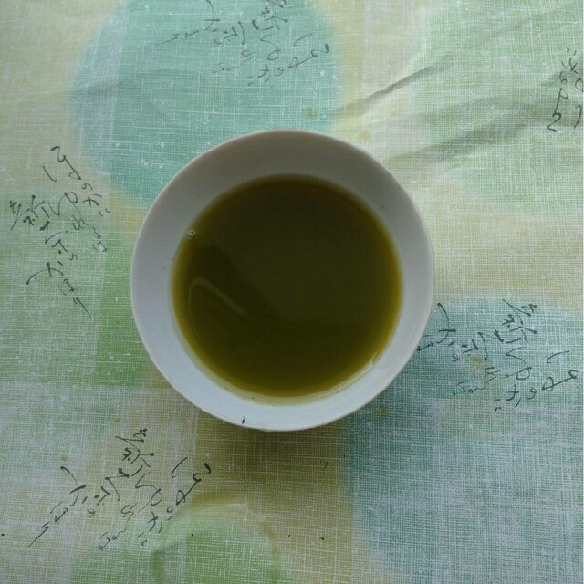 新茶 静岡茶 深蒸し茶 100g6袋 日本茶緑茶 食品/飲料/酒の飲料(茶)の商品写真