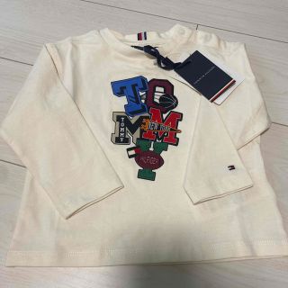 トミーヒルフィガー(TOMMY HILFIGER)の【新品未使用】トミー　80サイズ　長袖(Ｔシャツ)