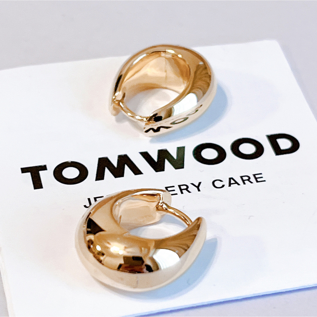 人気 Tom Wood トムウッド スモール Ice Hoop ピアス ゴールド15×13cm付属品