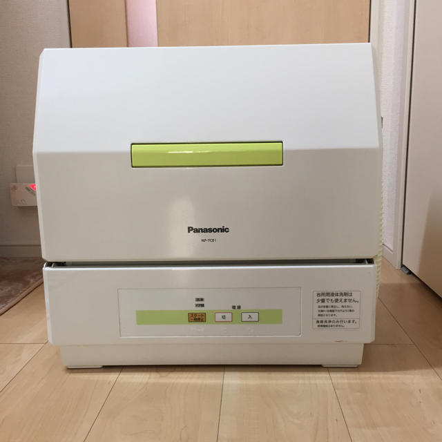 Panasonic(パナソニック)のPanasonic 食洗機 NP-TCB1-W 中古 スマホ/家電/カメラの生活家電(食器洗い機/乾燥機)の商品写真