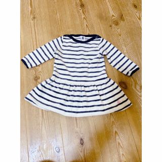 プチバトー(PETIT BATEAU)のプチバトー　ワンピース　ボーダー　　70.80(ワンピース)