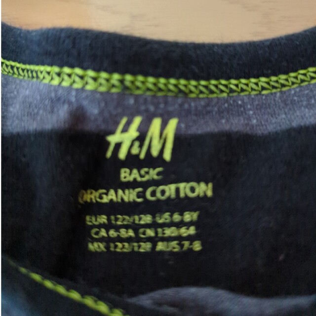 H&M(エイチアンドエム)のH＆M 130cm  カットソー キッズ/ベビー/マタニティのキッズ服男の子用(90cm~)(Tシャツ/カットソー)の商品写真