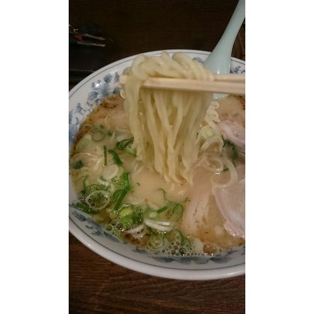 大特　人気　鹿児島本格ラーメン　おすすめ　ヒガシマル　人気豚骨ラーメン