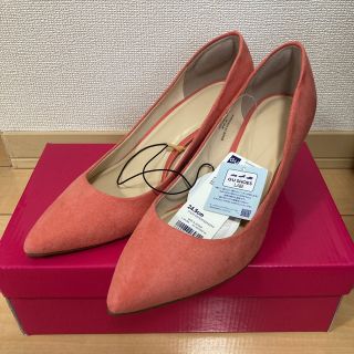 ジーユー(GU)のGU マシュマロポインテッドパンプス ピンク 24.5cm(ハイヒール/パンプス)