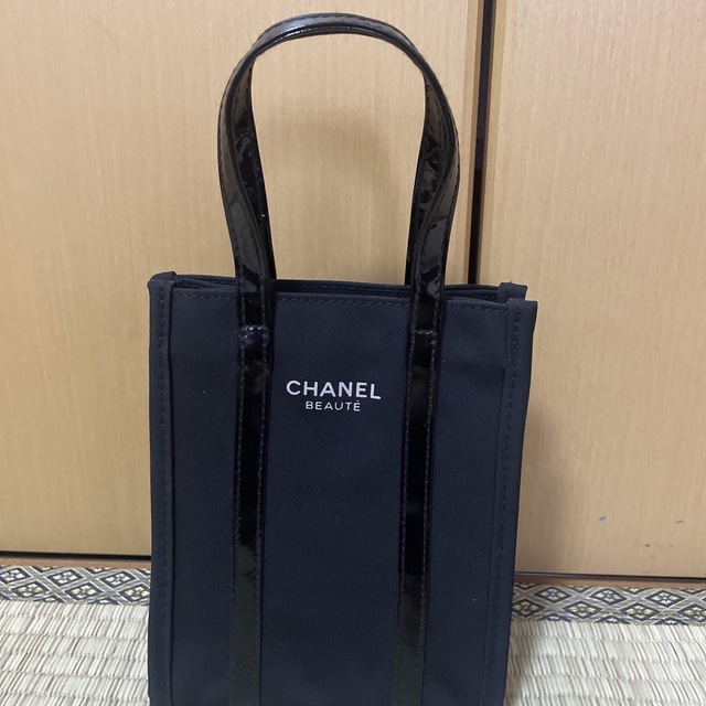 CHANEL(シャネル)のCHANEL BEAUTE シャネル ビューティ ノベルティ ミニトートバッグ レディースのバッグ(トートバッグ)の商品写真