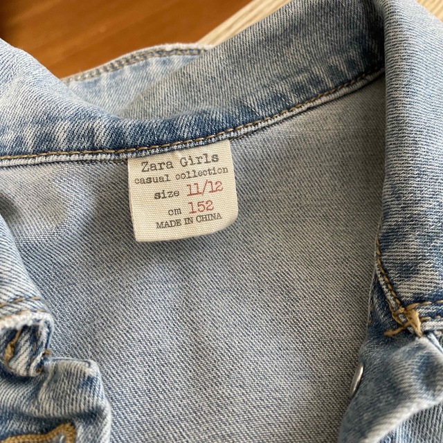 ZARA KIDS(ザラキッズ)のZARA girls デニムジャケット Gジャン  152サイズ キッズ/ベビー/マタニティのキッズ服女の子用(90cm~)(ジャケット/上着)の商品写真