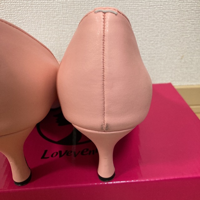 ピンク ヒール パンプス  レディースの靴/シューズ(ハイヒール/パンプス)の商品写真