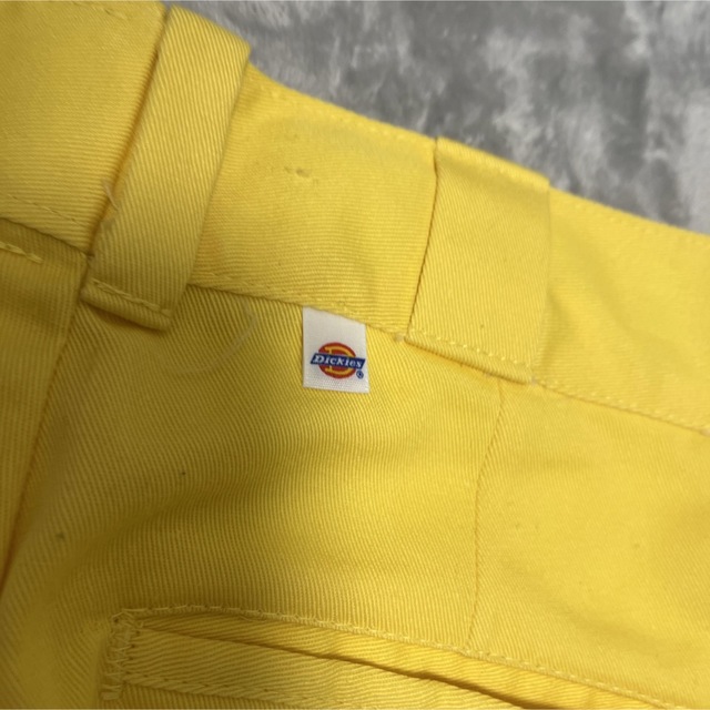 Dickies(ディッキーズ)のdickies カラーパンツ イエロー レディースのパンツ(カジュアルパンツ)の商品写真