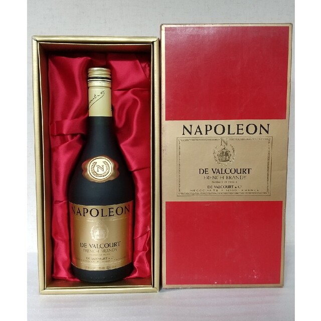 未開栓古酒 】 DE VALCOURT NAPOLEON ブランデーの通販 by ぽち 未開栓古酒 】 DE VALCOURT NAPOLEON ブランデーの通販 by ぽち