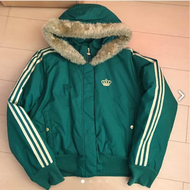 adidas(アディダス)の【USED】adidas missy ダウンジャケット レディースのジャケット/アウター(ダウンジャケット)の商品写真