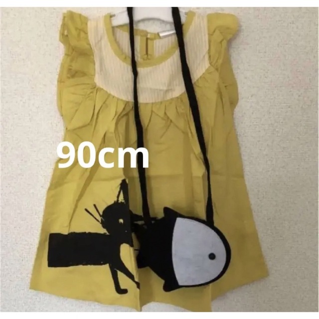 90cm 猫プリント　チュニック　ポシェット付き キッズ/ベビー/マタニティのキッズ服女の子用(90cm~)(ワンピース)の商品写真