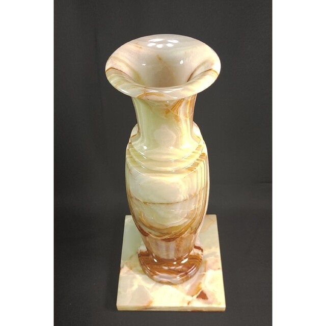未使用　オニックス　天然石　花瓶　飾り壺　台座付き　美術工芸品　置物　インテリア