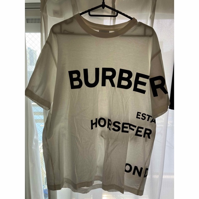 バーバリー　tシャツ【定価60000円】