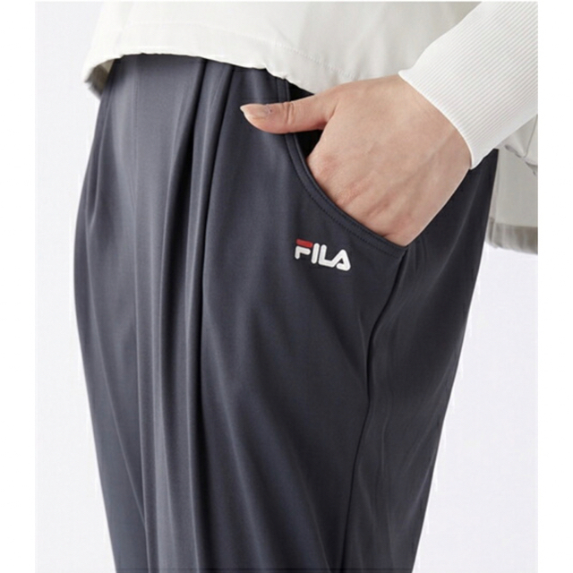 FILA(フィラ)の【新品　おまけつき！水陸両用 】水陸両用パンツ ダークグレー　LL メンズの水着/浴衣(水着)の商品写真