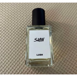 美品 香水　LUSH(香水(女性用))