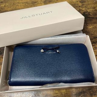 ジルスチュアート(JILLSTUART)のJILLSTUART 長財布　ネイビー(財布)