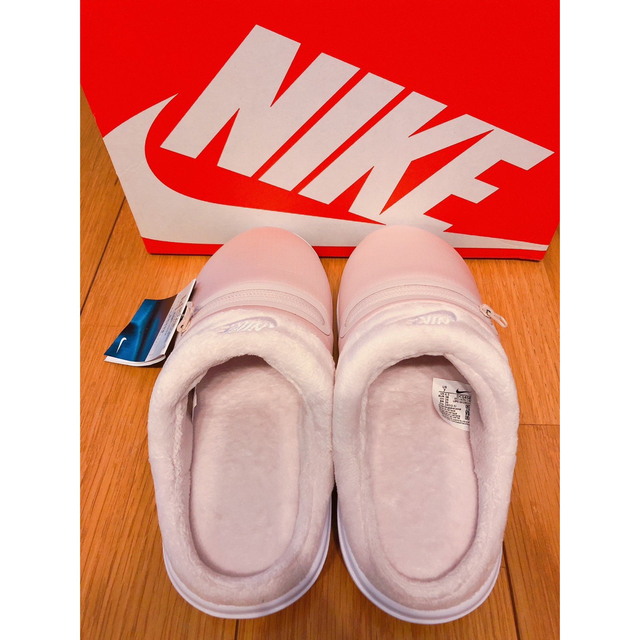 NIKE(ナイキ)の【新品】【25cm】 NIKE WMNS BURROW ナイキ バロウ ホワイト レディースの靴/シューズ(サンダル)の商品写真