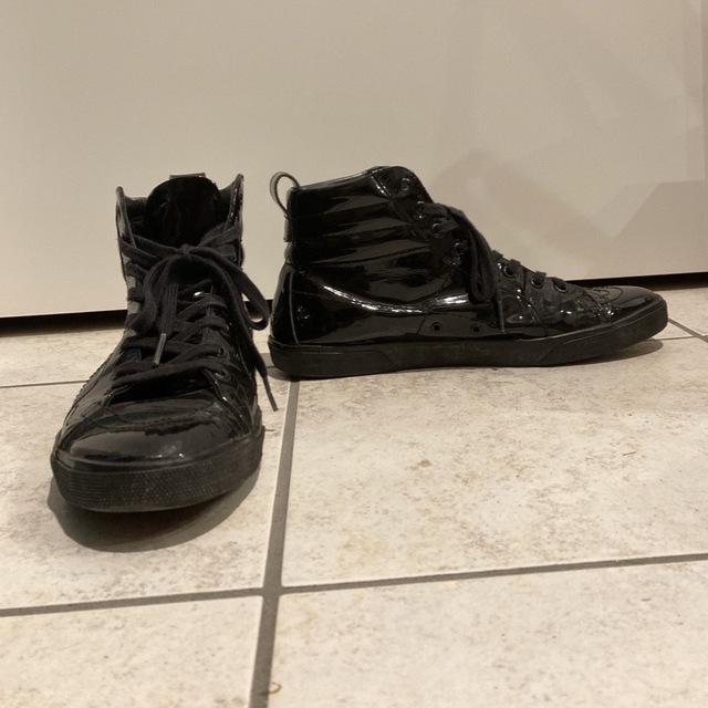 美品☆イヴサンローラン YVES SAINT LAURENT エナメルスニーカー 有名