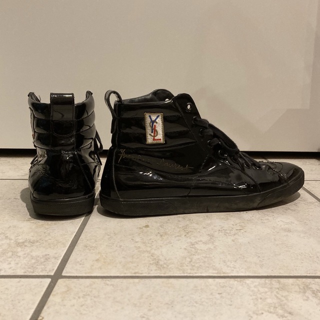 美品☆イヴサンローラン YVES SAINT LAURENT エナメルスニーカー 有名