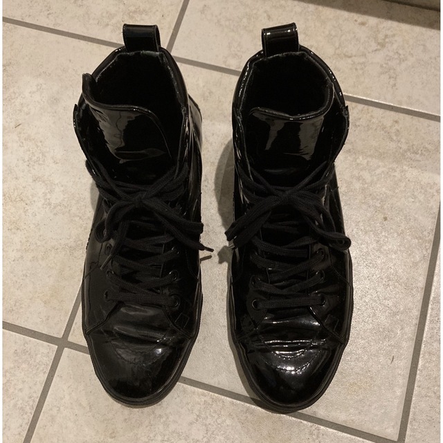美品☆イヴサンローラン YVES SAINT LAURENT エナメルスニーカー 有名