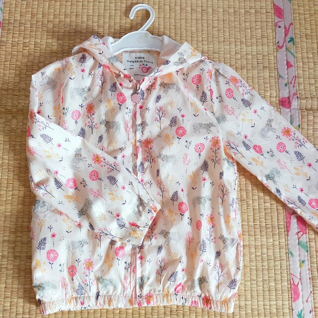 女の子　ジャケット　上着　春秋用 キッズ/ベビー/マタニティのキッズ服女の子用(90cm~)(ジャケット/上着)の商品写真