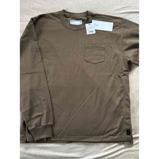 3新品 sacai サカイ メンズ ロゴ パッチ ロング Tシャツ 長袖 カーキ