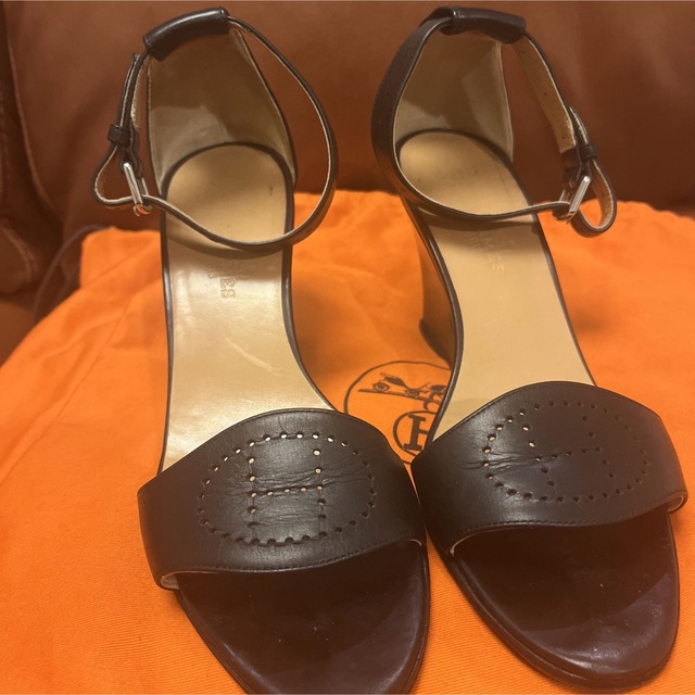 新品・純正品 エルメス HERMES サンダル エブリン 11940円 レディース