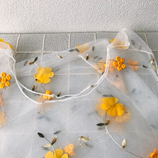 トートバッグ 花柄刺繍 オーガンジー エコバッグ シースルー イエロー 韓国 レディースのバッグ(エコバッグ)の商品写真
